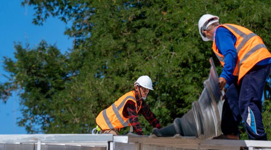 Professional new roof installation services in Tujunga, CA